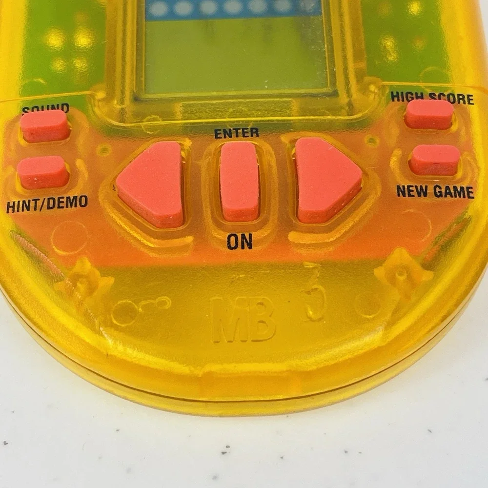 Vtg Connect Four Electronic Handheld Game WORKS MB 1995 Translucent Tested